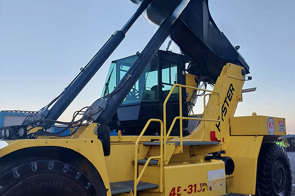 HYSTER RS46-33XD/62 REACH STACKER